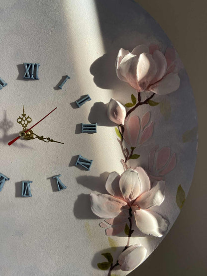 Magnolia clock 40 c.m
