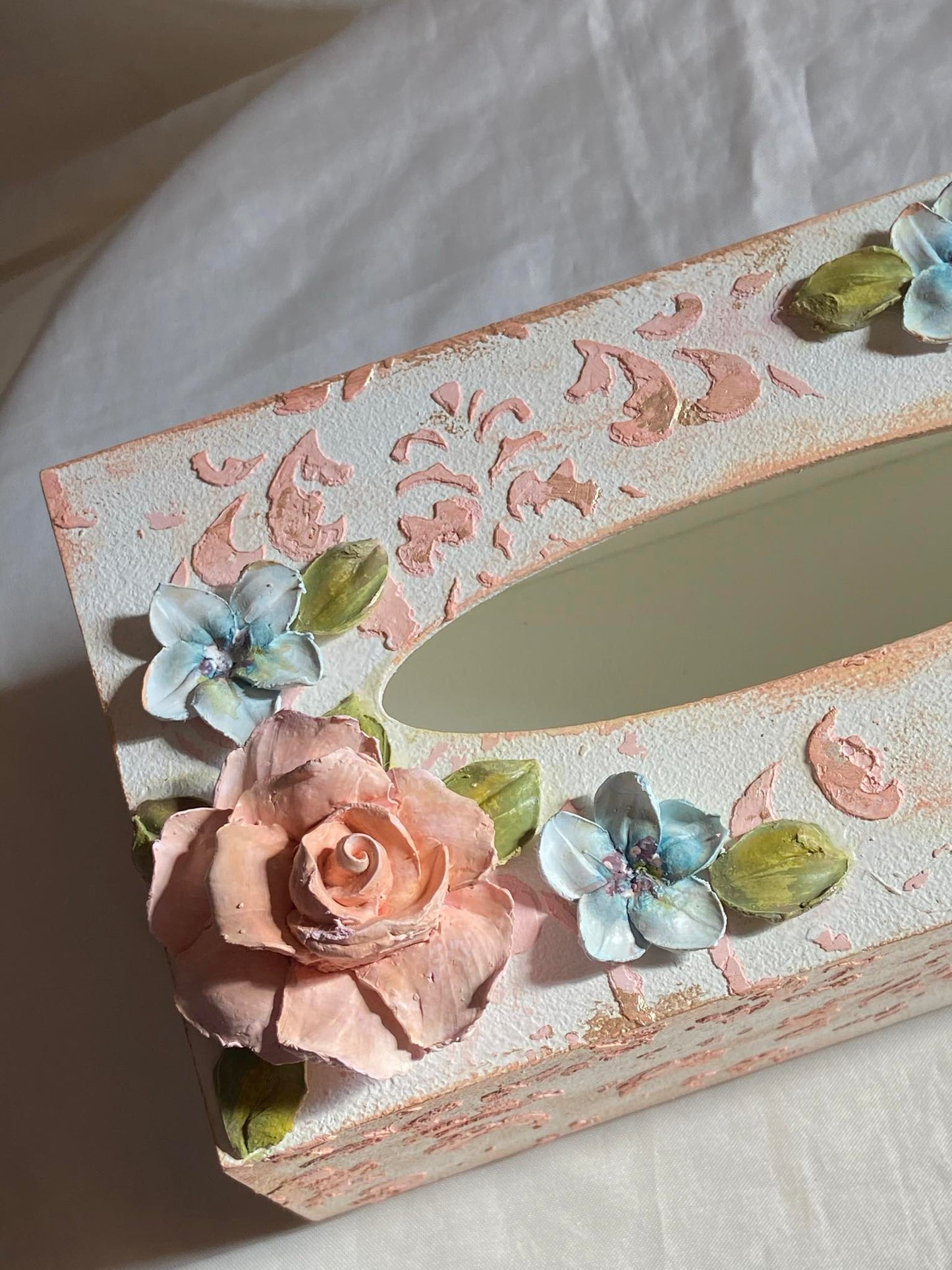 Tissues box ( simon )