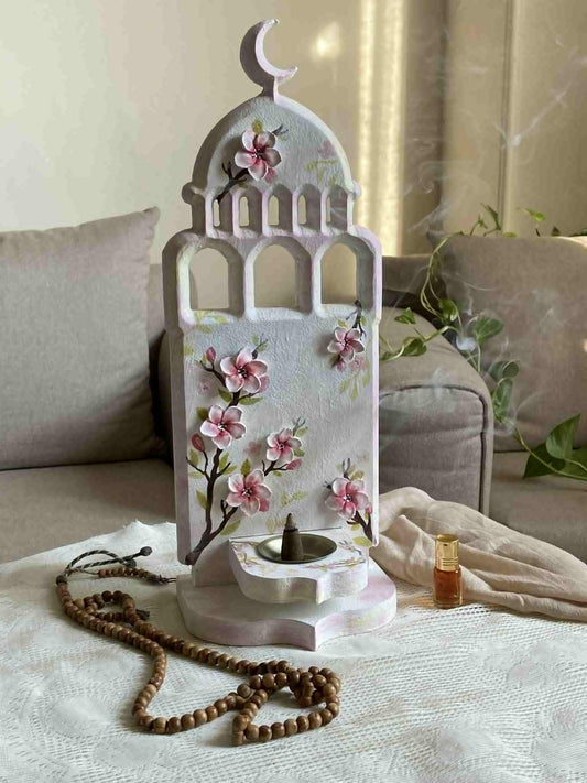 مبخرة مئذنة بزهور الخوخ